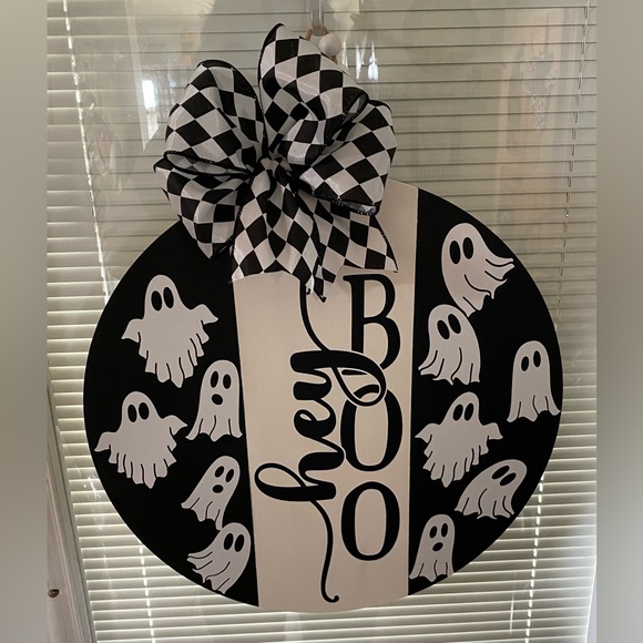 Halloween Boo! Door hanger wreath - Picture 1 of 2